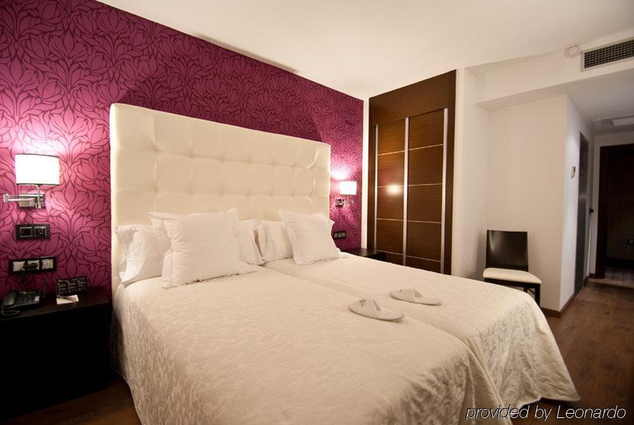 Hotel Infanta Leonor Écija Szoba fotó